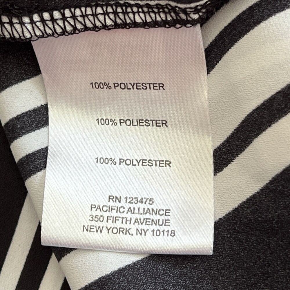 Jones New York‎ Blouse Button Down Top Shirt Womens Collar Office Strip Sz Small - Picture 8 of 9